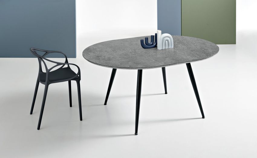 Urano tavolo rotondo allungabile nero/ cemento --Cemento-Mdf-74 cmx120 cm Urano tavolo rotondo allungabile nero/ cemento --Cemento-Mdf-74 cmx120 cm