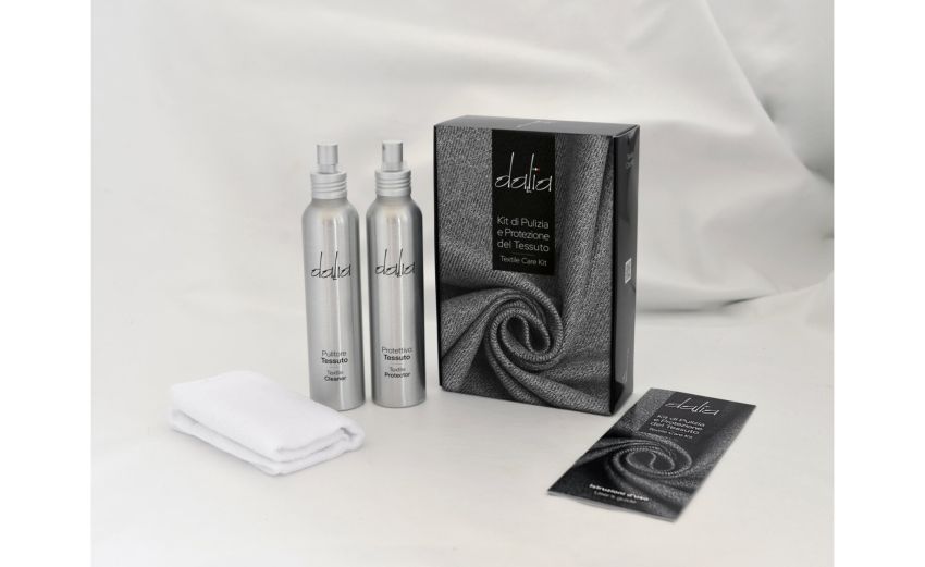 Kit pulizia tessuti Luxury Dallia per divani 150ml Kit pulizia tessuti Luxury Dallia per divani 150ml